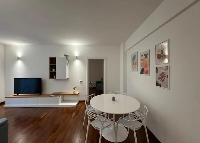 Papa's - A New Flat In Portuense Apartment